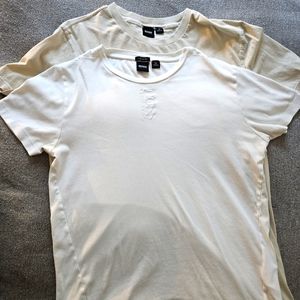 2 HUGO BOSS Men's T-shirt, Size Large